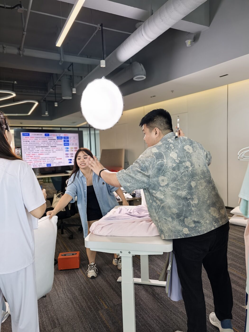 样板间陈列与产品讲解